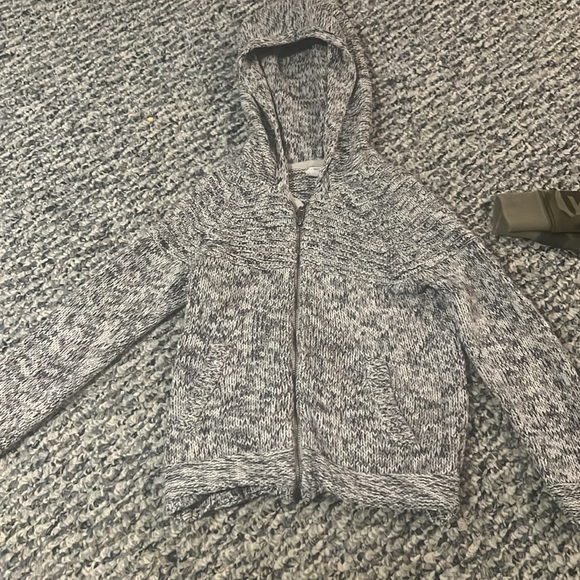 Bundle of gap sweaters - Picture 4 of 5